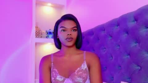 camiestrada online show from 10-21-25, 02:23