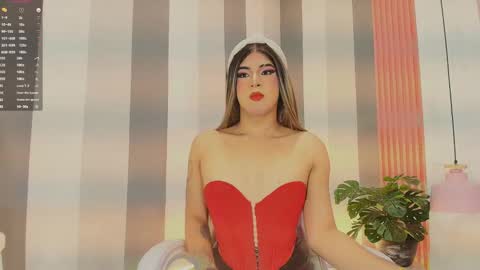 Snapshot of camii_raux chatting on 11-07-25, 03:39 CA M I online show from 11-07-25, 03:39