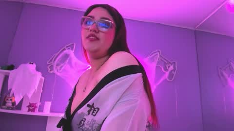 Camila Osorio online show from 10-24-25, 06:59