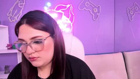 Camila Osorio online show from 11-08-25, 07:56