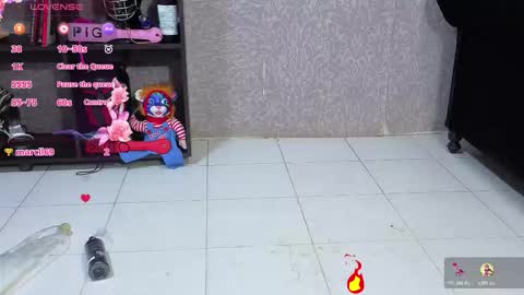 camiilamarti online show from 10-24-25, 02:02