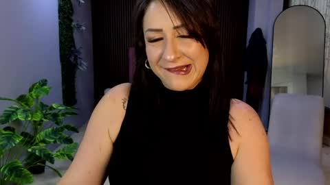 Camil online show from 05-25-26, 11:05