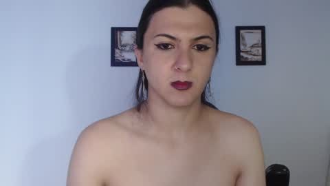 Snapshot of camila_bigcock_ts chatting on 01-05-25, 06:02 camila online show from 01-05-25, 06:02