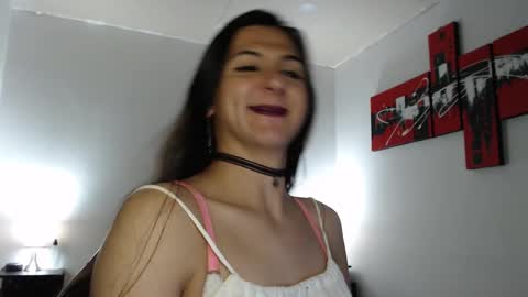 Snapshot of camila_bigcock_ts chatting on 02-28-25, 05:48 camila online show from 02-28-25, 05:48