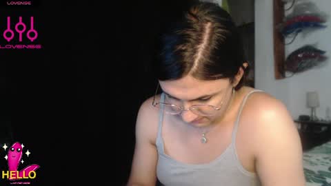 Snapshot of camila_bigcock_ts chatting on 05-29-26, 01:36 camila online show from 05-29-26, 01:36
