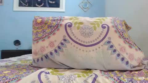 Instagram camila blande1 online show from 12-02-24, 12:09