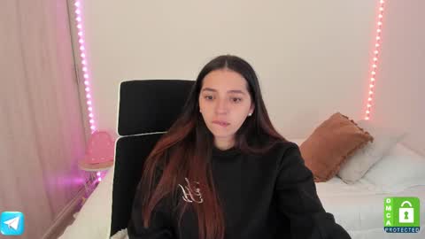 Snapshot of camila_ec2 chatting on 10-02-25, 08:27 C A M I online show from 10-02-25, 08:27