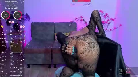 Snapshot of camila_harperr chatting on 07-10-26, 06:43 C A M I L A online show from 07-10-26, 06:43