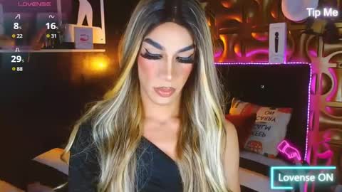 Snapshot of camila_hoottie chatting on 02-10-25, 03:03 Camila online show from 02-10-25, 03:03