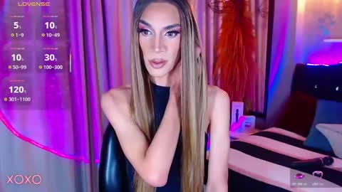 Snapshot of camila_hoottie chatting on 11-23-25, 07:24 Camila online show from 11-23-25, 07:24