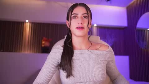 camila_martinez9 online show from 03-16-26, 11:36