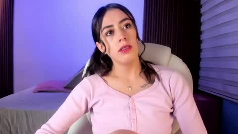 Snapshot of camila_martinez9 chatting on 04-23-26, 11:31 camila_martinez9 online show from 04-23-26, 11:31