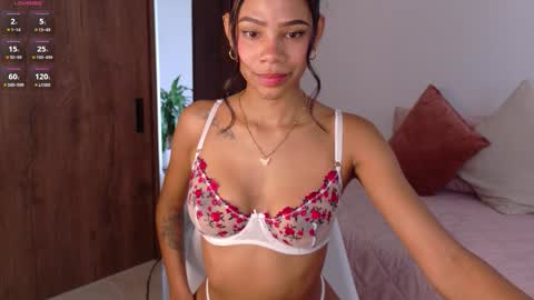 Camila  online show from 11-04-25, 04:28