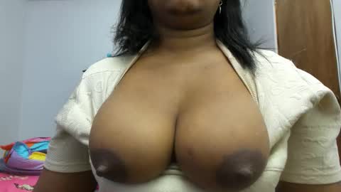 Camila online show from 09-11-25, 09:53