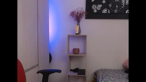 Snapshot of camila_ventura chatting on 09-26-25, 04:00 Camila ventura online show from 09-26-25, 04:00