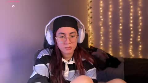 CAMILAA LEE  online show from 11-10-25, 02:32