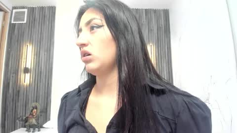 Camila  online show from 10-22-25, 11:32