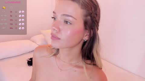 Camila Monroee  online show from 12-03-24, 05:01