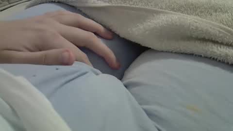 flash 50 tokens BIG CLIT  tits pussy. masturbation big clit 150 tokens fingers inside pussy 1000 tk  pump big clit 300 tk online show from 03-22-26, 07:17