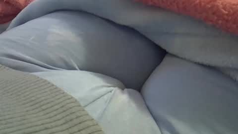 flash 50 tokens BIG CLIT  tits pussy. masturbation big clit 150 tokens fingers inside pussy 1000 tk  pump big clit 300 tk online show from 05-21-26, 04:58
