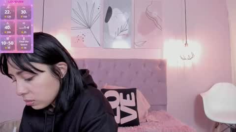 Snapshot of camilarossjb chatting on 09-20-25, 02:40 Camila online show from 09-20-25, 02:40