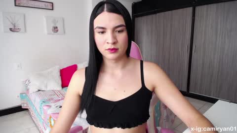 X IGcamiryan01 online show from 01-29-25, 06:39