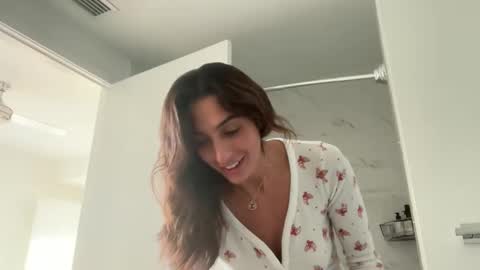 camiliakxoxo online show from 11-02-25, 12:07