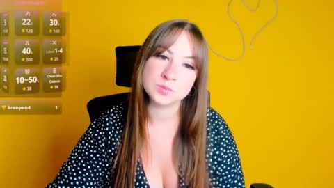Camilla online show from 07-10-26, 11:24
