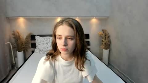 Snapshot of camilla_kelly chatting on 10-23-25, 01:16 Camilla online show from 10-23-25, 01:16