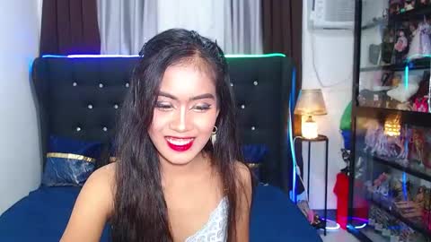 Snapshot of camilla_morena chatting on 02-18-25, 05:09 camilla_morena online show from 02-18-25, 05:09