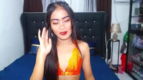 Snapshot of camilla_morena chatting on 02-21-25, 01:55 camilla_morena online show from 02-21-25, 01:55