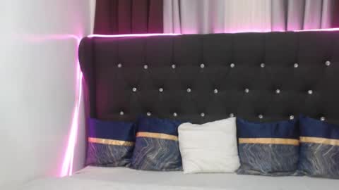 Snapshot of camilla_morena chatting on 09-28-25, 03:34 camilla_morena online show from 09-28-25, 03:34