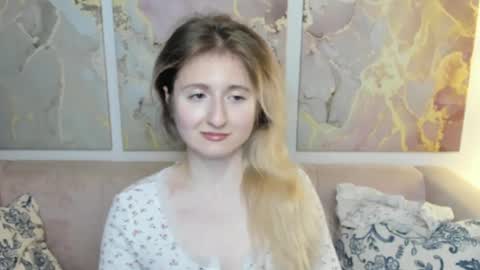 camilladreamer online show from 05-17-26, 06:04