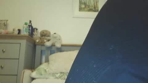 Camilla Jayne online show from 06-05-26, 07:30