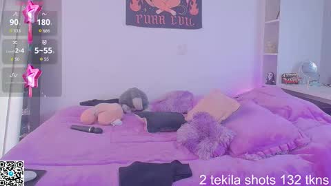 Camille  online show from 03-11-26, 07:53