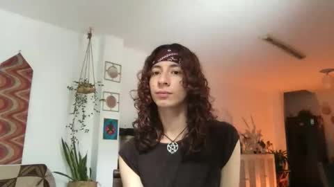 Snapshot of camille_delrey chatting on 05-14-26, 07:09 Camille online show from 05-14-26, 07:09