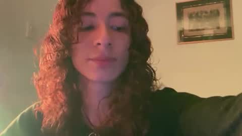 Snapshot of camille_delrey chatting on 06-09-26, 12:33 Camille online show from 06-09-26, 12:33