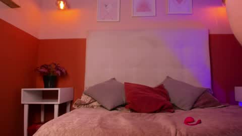 Snapshot of camille_eyes chatting on 04-01-26, 01:12 camille online show from 04-01-26, 01:12