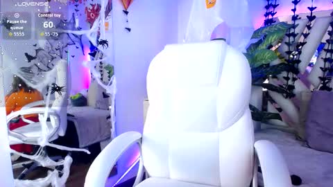 Camille online show from 10-31-25, 09:43