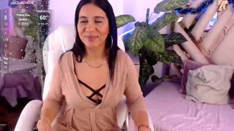 Camille online show from 11-24-25, 10:37