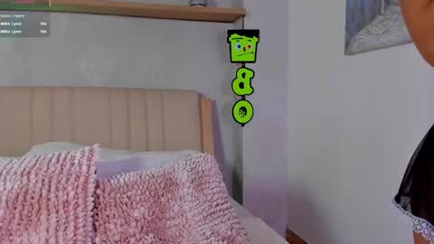 Snapshot of camille_lynn chatting on 11-01-25, 12:45 Camille Lynn online show from 11-01-25, 12:45