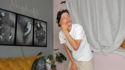 Camillo Virgil online show from 11-29-25, 10:51