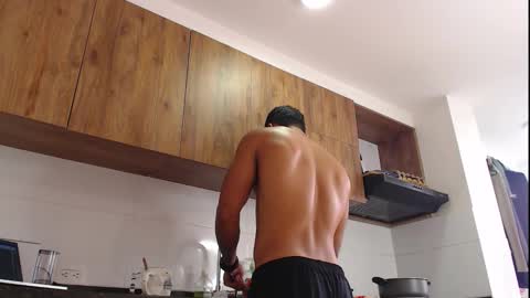 camilo_contre21 online show from 11-20-25, 05:56