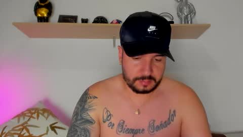 Snapshot of camilo_restrepo21 chatting on 09-19-25, 12:12 camilo_restrepo21 online show from 09-19-25, 12:12