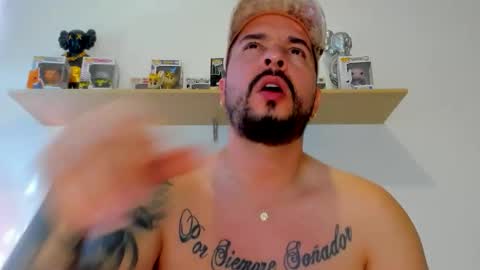 Snapshot of camilo_restrepo21 chatting on 12-15-25, 04:44 camilo_restrepo21 online show from 12-15-25, 04:44