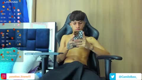 Snapshot of camilobass_ chatting on 02-20-25, 01:57 Camilo Bass online show from 02-20-25, 01:57