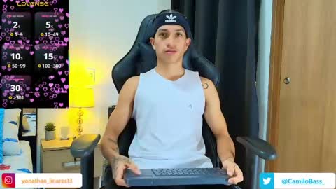 Snapshot of camilobass_ chatting on 03-23-26, 08:02 Camilo Bass online show from 03-23-26, 08:02