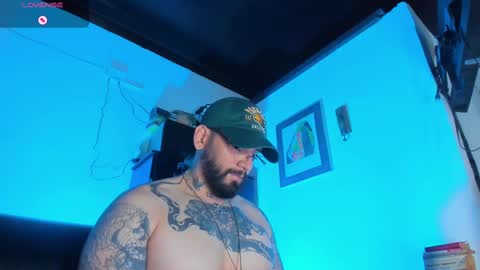 Snapshot of camilomayer chatting on 10-09-25, 02:26 Camilo online show from 10-09-25, 02:26