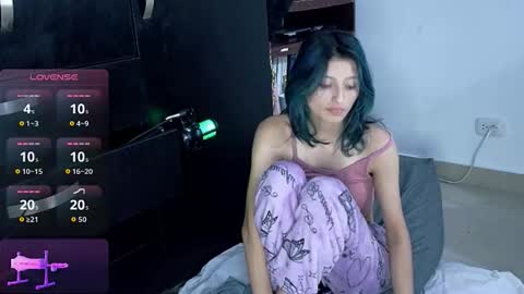 Cami  online show from 11-18-25, 02:06