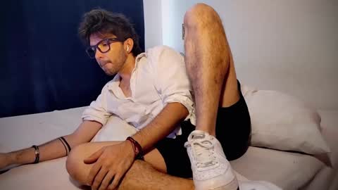 camilo online show from 02-24-25, 04:04